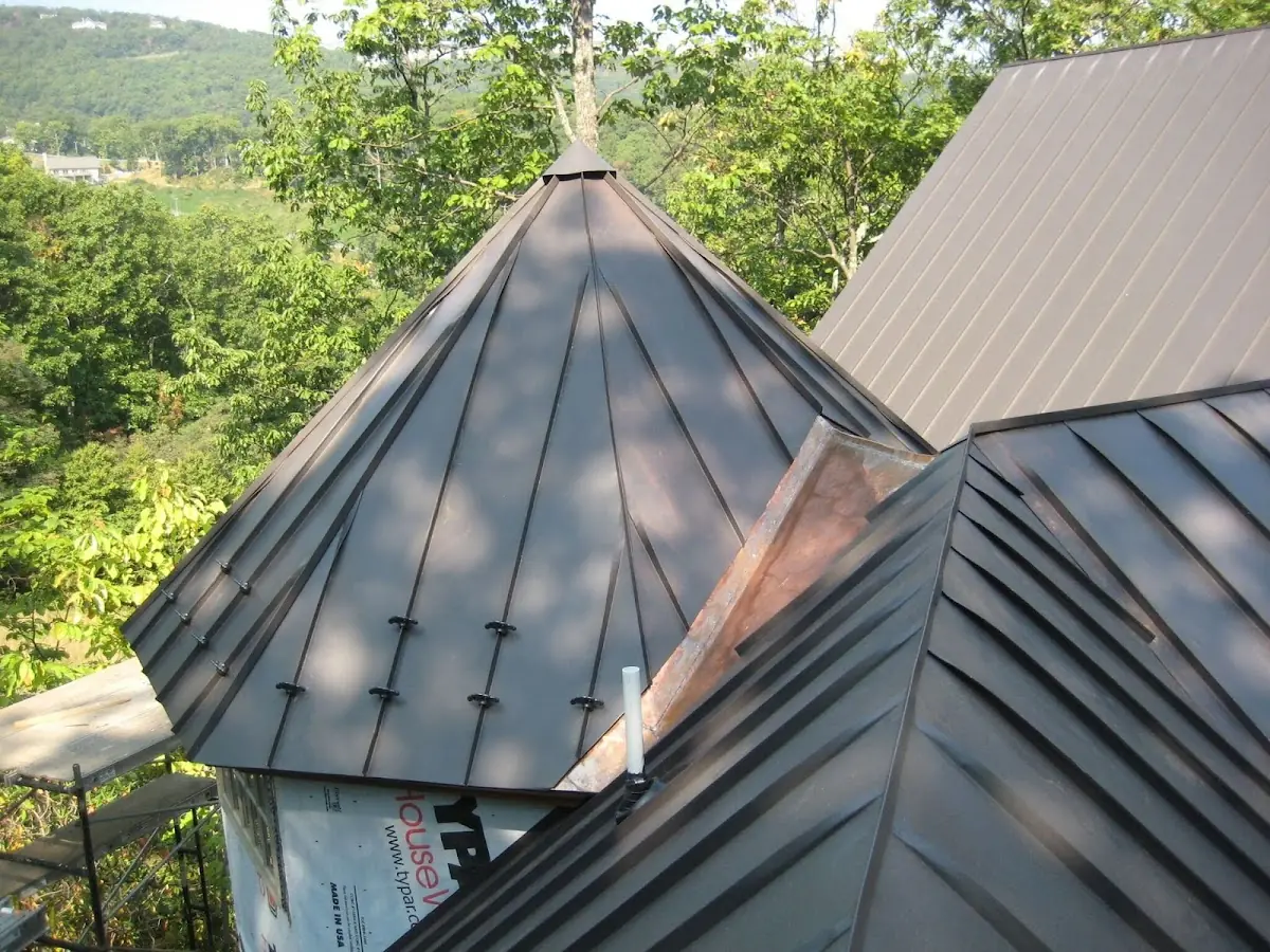 Professional Roof Tarp Installation by Craftsman Roofing in Moondance